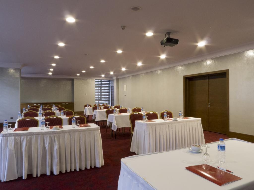Hotel Houston Ankara Exteriör bild