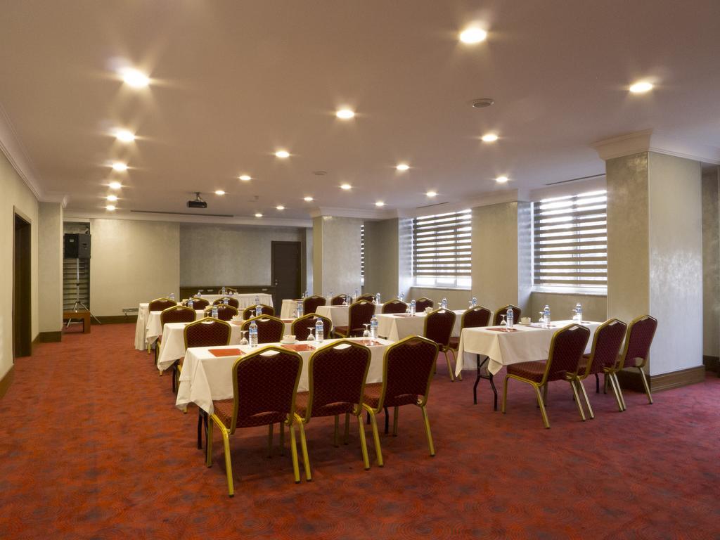 Hotel Houston Ankara Exteriör bild
