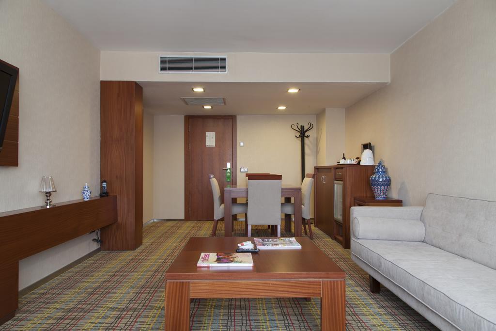 Hotel Houston Ankara Exteriör bild