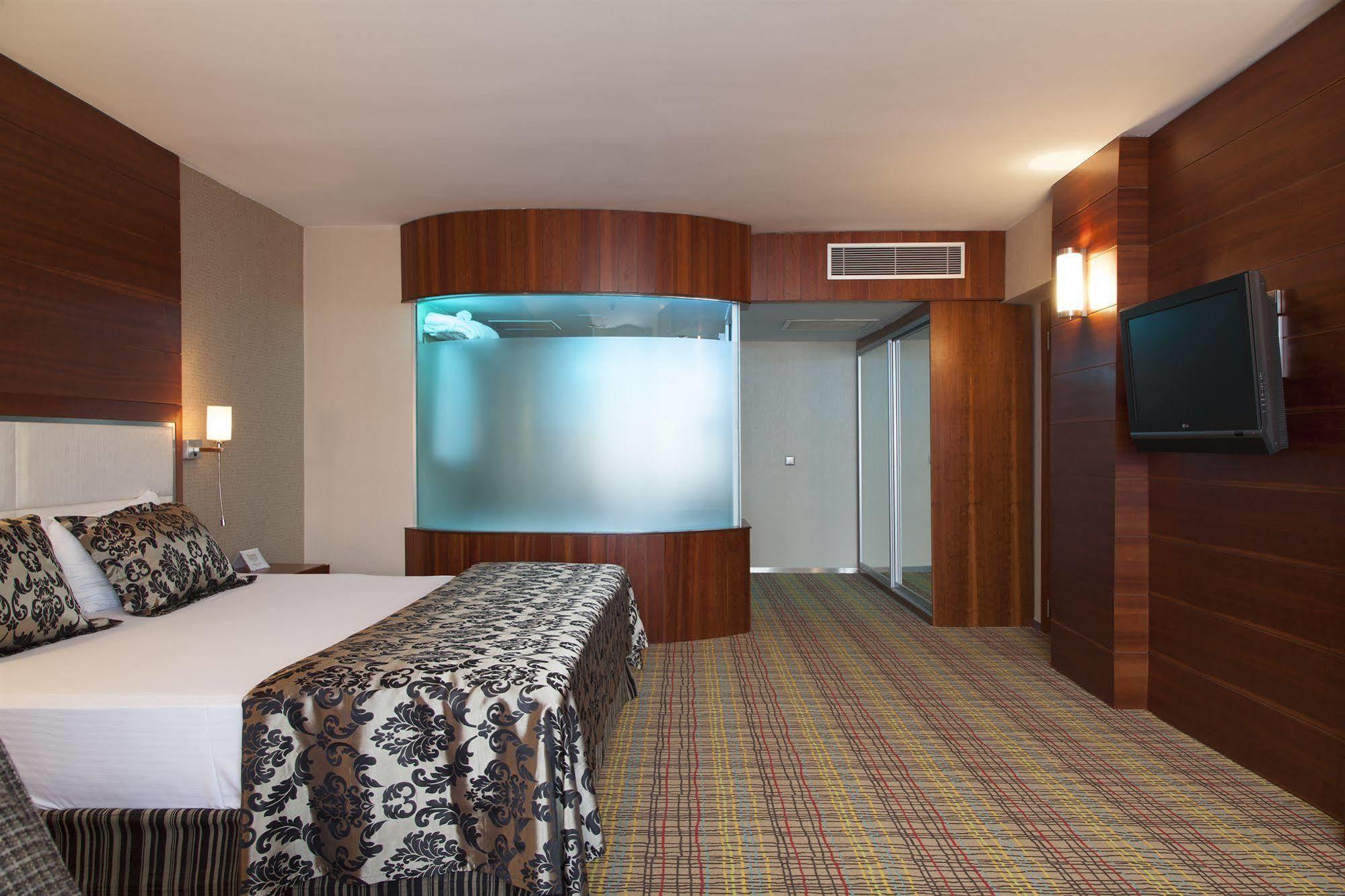 Hotel Houston Ankara Exteriör bild